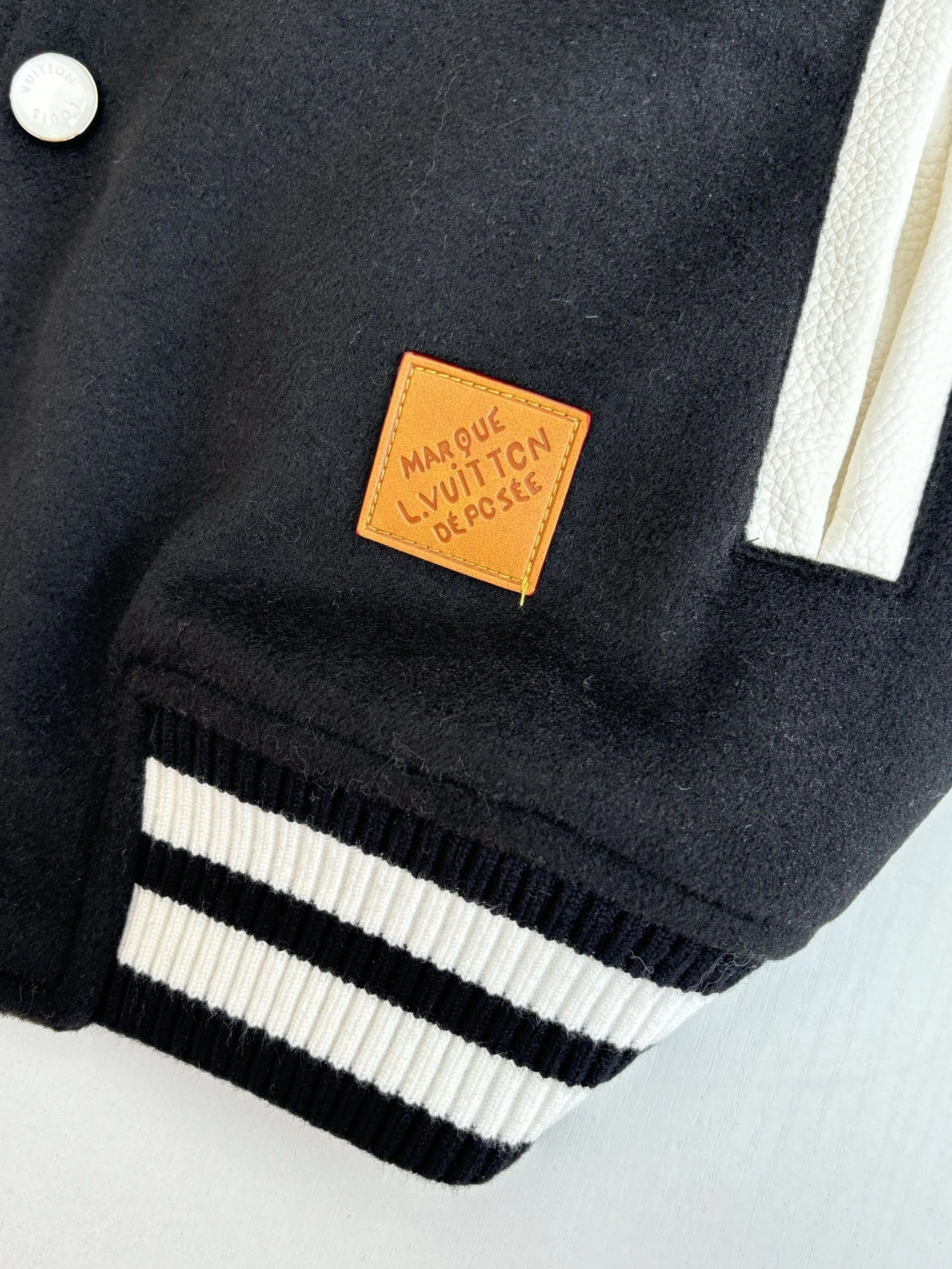 wg.luxury-- 8V embroidery 2colour item:E-F363I0602-2